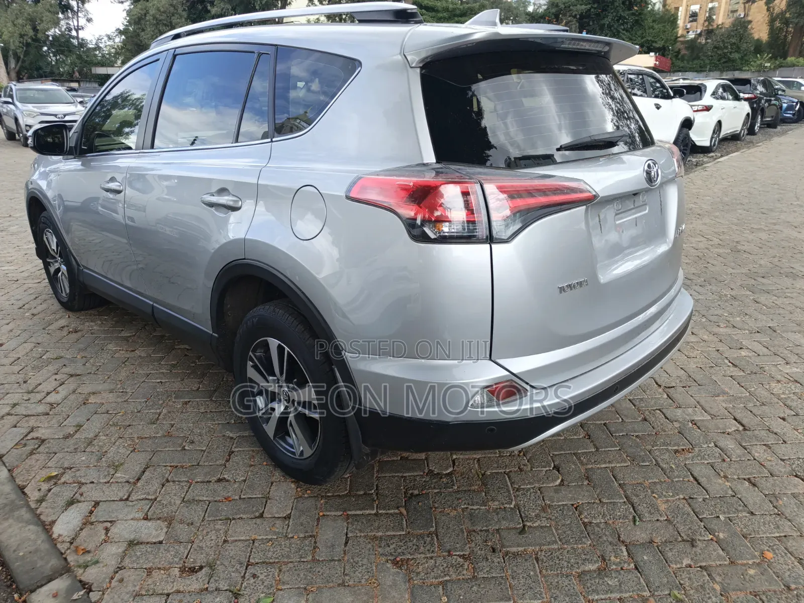 Toyota RAV4 2019 Silver