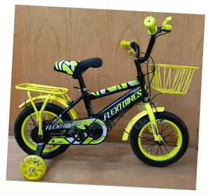 Size 12 Bike With Extended Rear Mudguard Protection