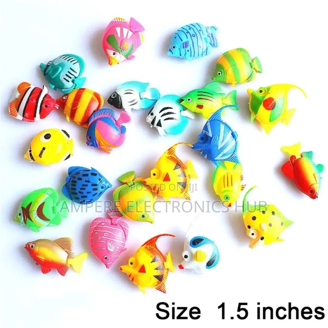 Plastic Fish, Artificial Fish for Aquarium, Floating With Moving Tail