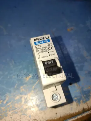 Circuit Braker C32