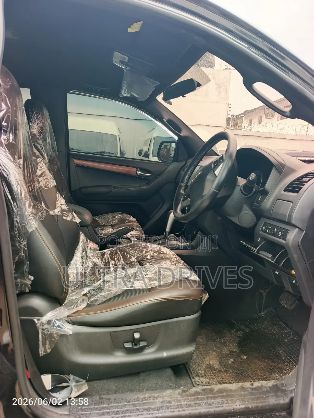 Isuzu D-MAX 2019 Black