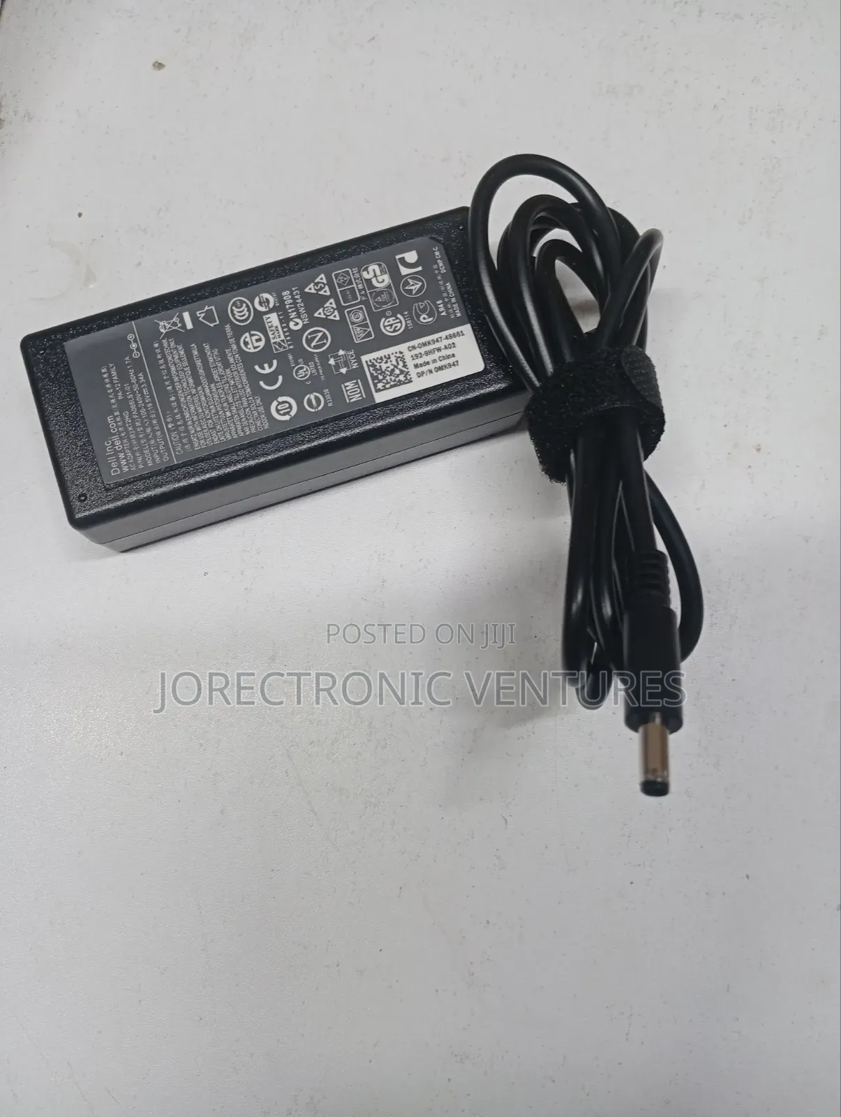 Dell Small Pin Charger Black