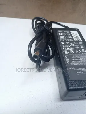 Dell Small Pin Charger Black
