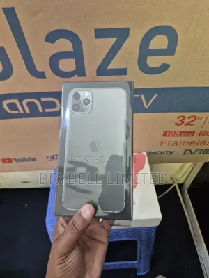 New Apple iPhone 11 Pro Max 256 GB Green
