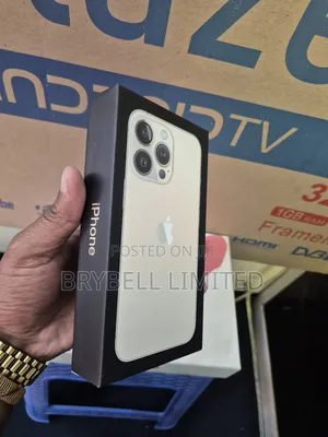 New Apple iPhone 13 Pro 256 GB Gold