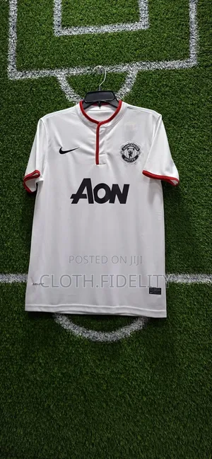 Manchester United Away 2013/2014 Retro Jersey