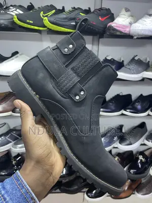 Cacatua Men Ankle Boots