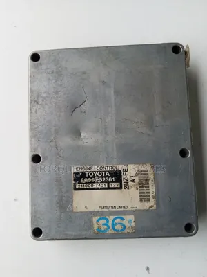 Toyota Platz/Belta/Raum/Ist Engine Computer 2nz