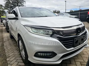 Honda Vezel 2019 White