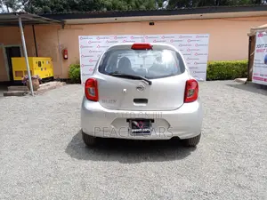 Nissan March 2016 Silver