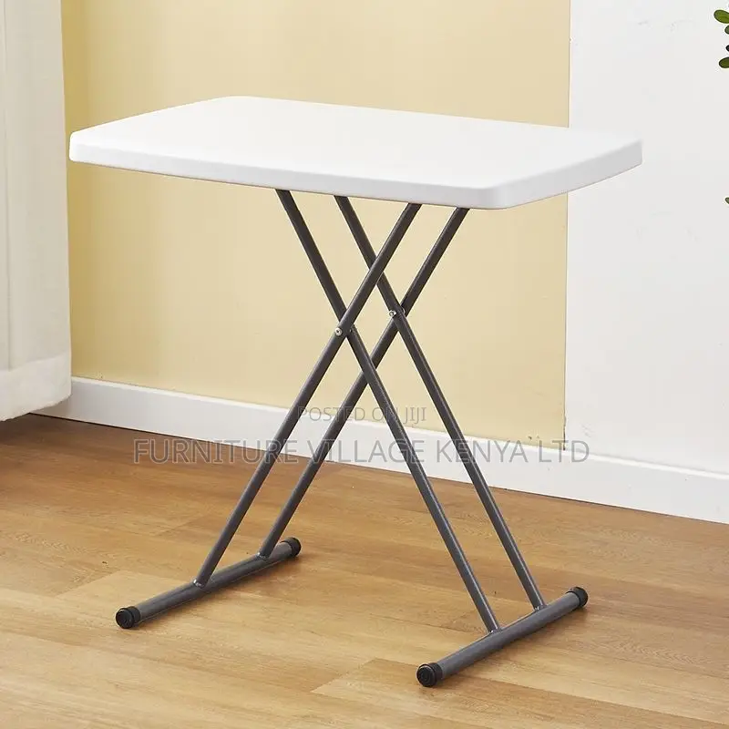 Folding Outdoor Plastic Table.