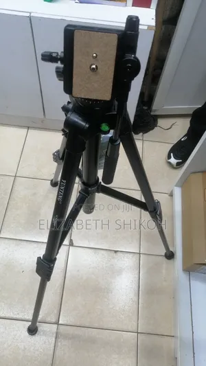 Yungteng VCT 880 Tripod