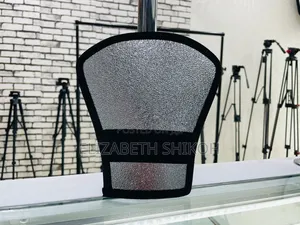 Two Sided Bounce Flash Diffuser Reflector (Silver/White)