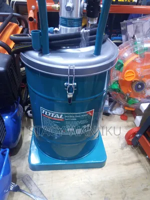 Reliable Lubricant Bucket