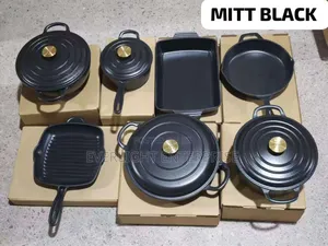 Cast Iron Cooking Pots