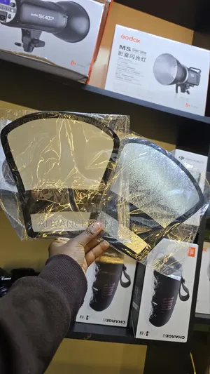 Double Sided Speedlite Reflector