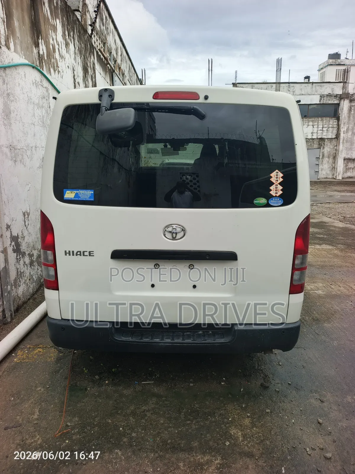 Toyota Grand HiAce 2019 White