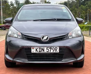 Toyota Vitz 2016 Gray
