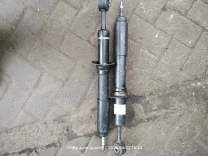 Original Kyb Ex Japan Toyota Hilux 2005–2015 Front Shock Absorbers