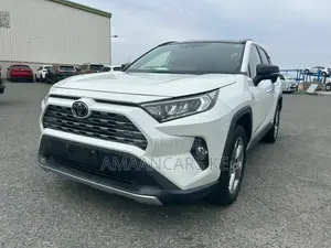 Toyota RAV4 2019 White