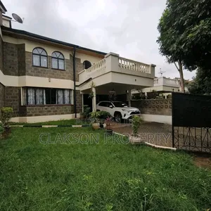4bdrm Townhouse / Terrace in Lavington, Valley Arcade for rent