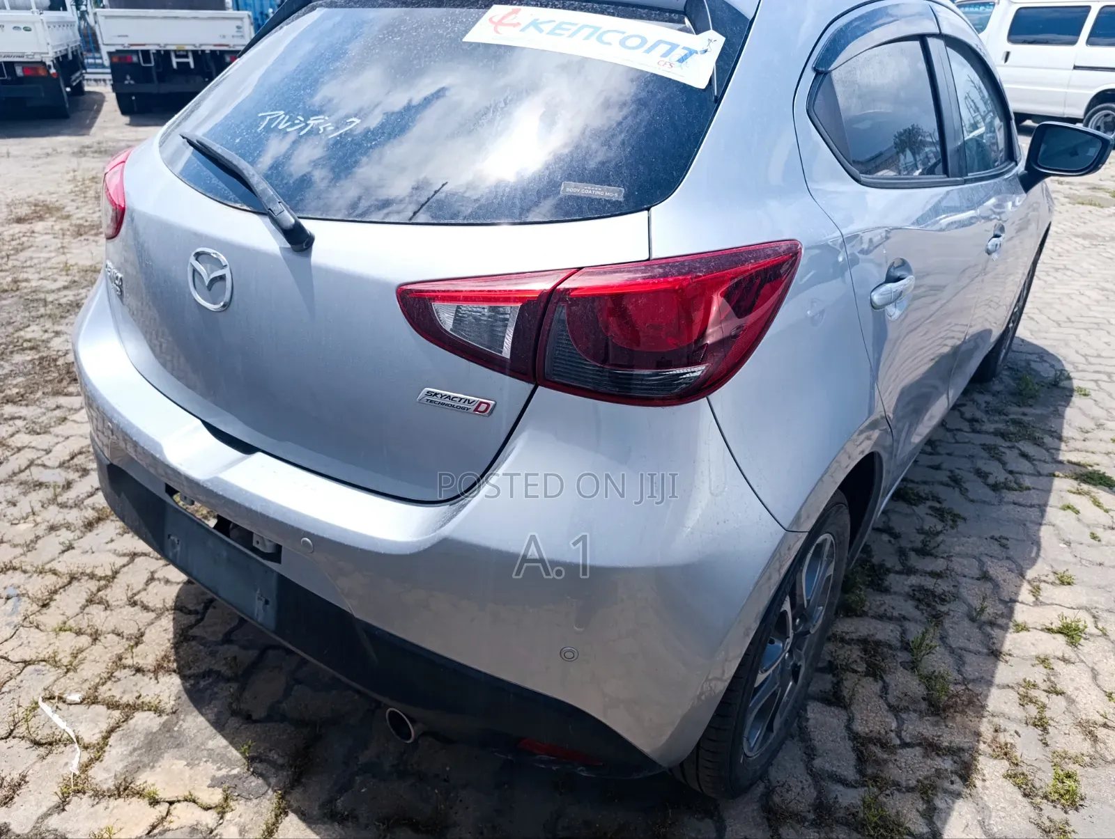 Mazda Demio 2018 Silver