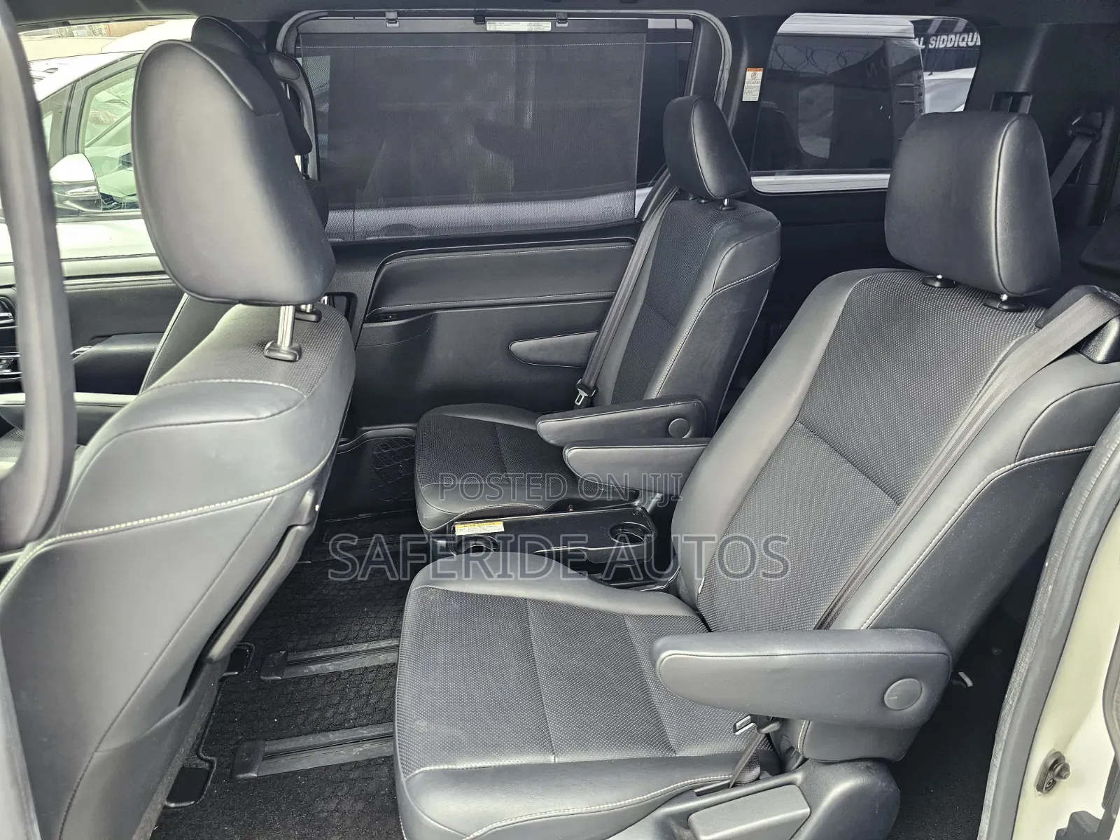 Toyota Esquire 2019 White