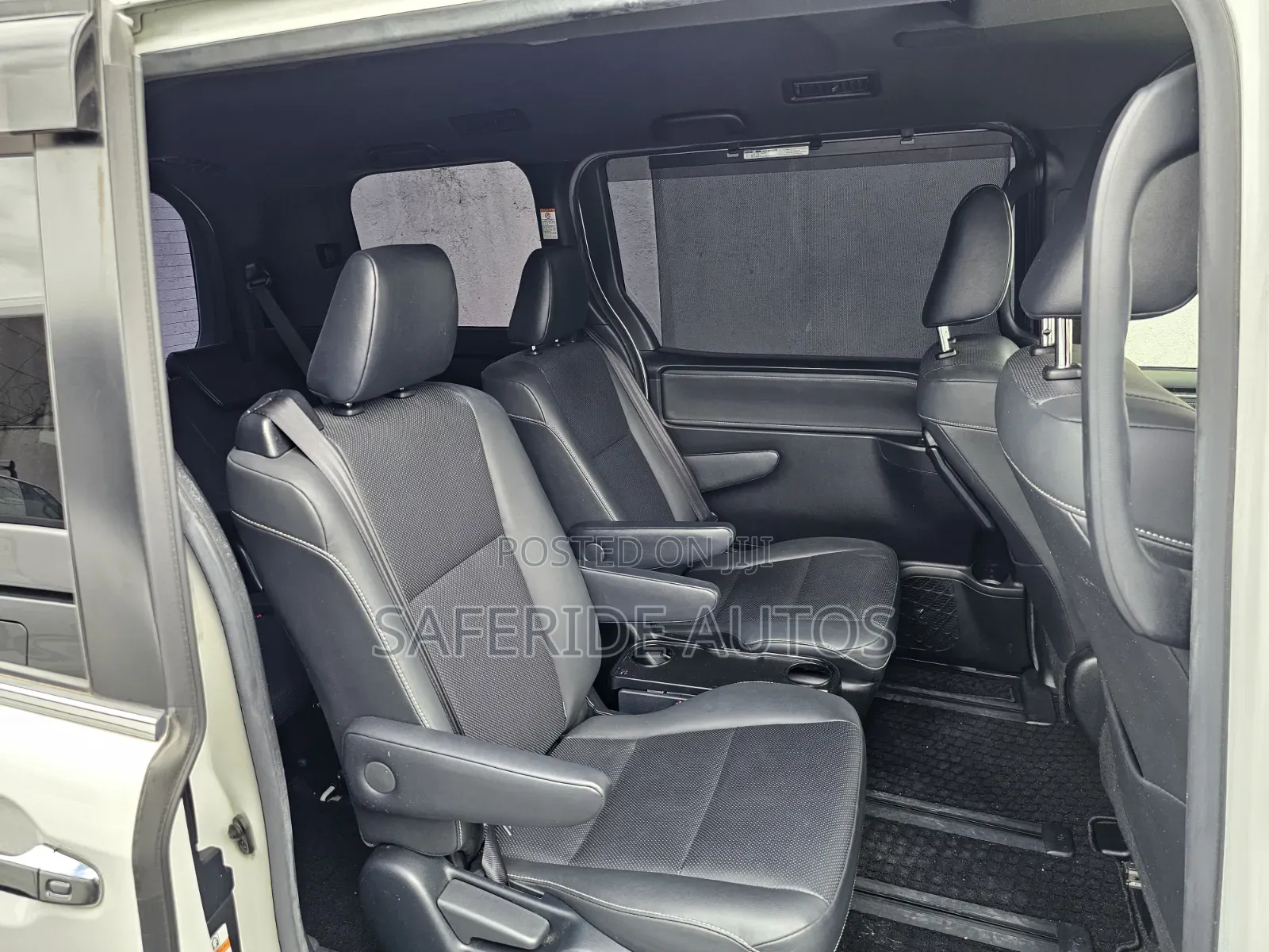 Toyota Esquire 2019 White
