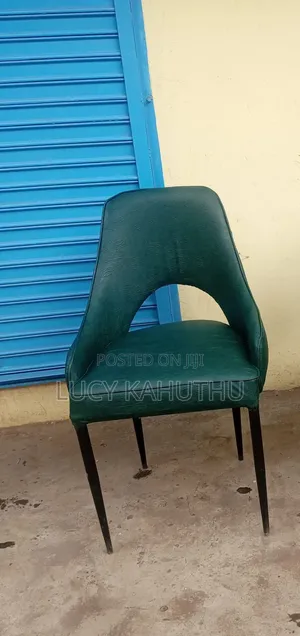 Comfortable Lounge Seat