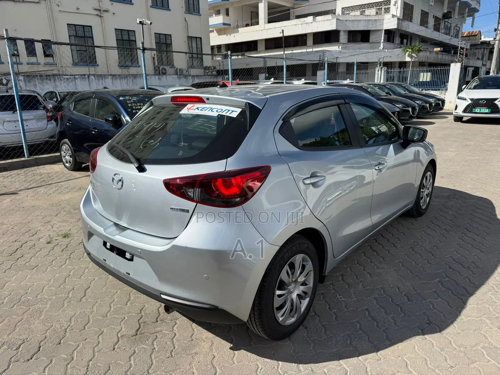 Mazda 2 2019 Silver