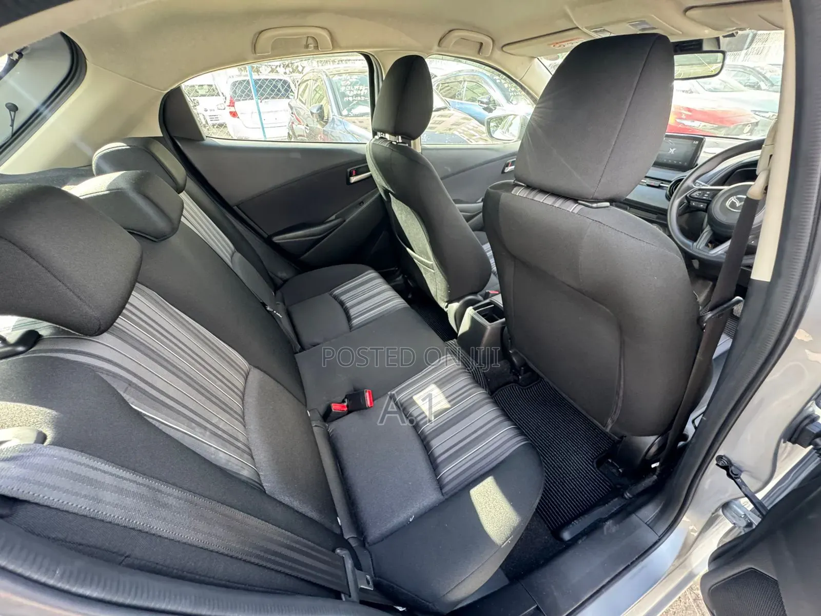 Mazda 2 2019 Silver