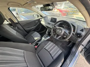 Mazda 2 2019 Silver