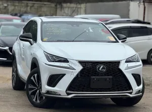 Lexus NX 300 FWD 2019 White