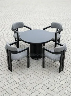 Modern Dark Chocolate 4-Seater Round Dinning Table for Sale