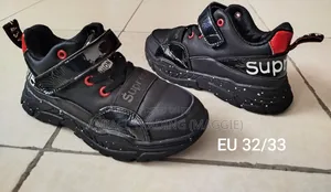 Boys Shoes/Sneakers