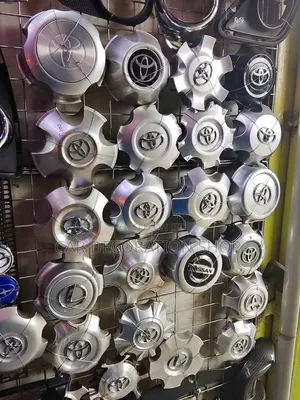 Toyota Wheel Hub Cover in Different Designs From 1500
