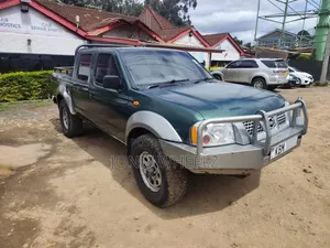 Nissan Hardbody 2010 Green