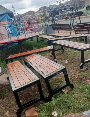 Modern Waiting Bay B3nches 6ft Outdoor