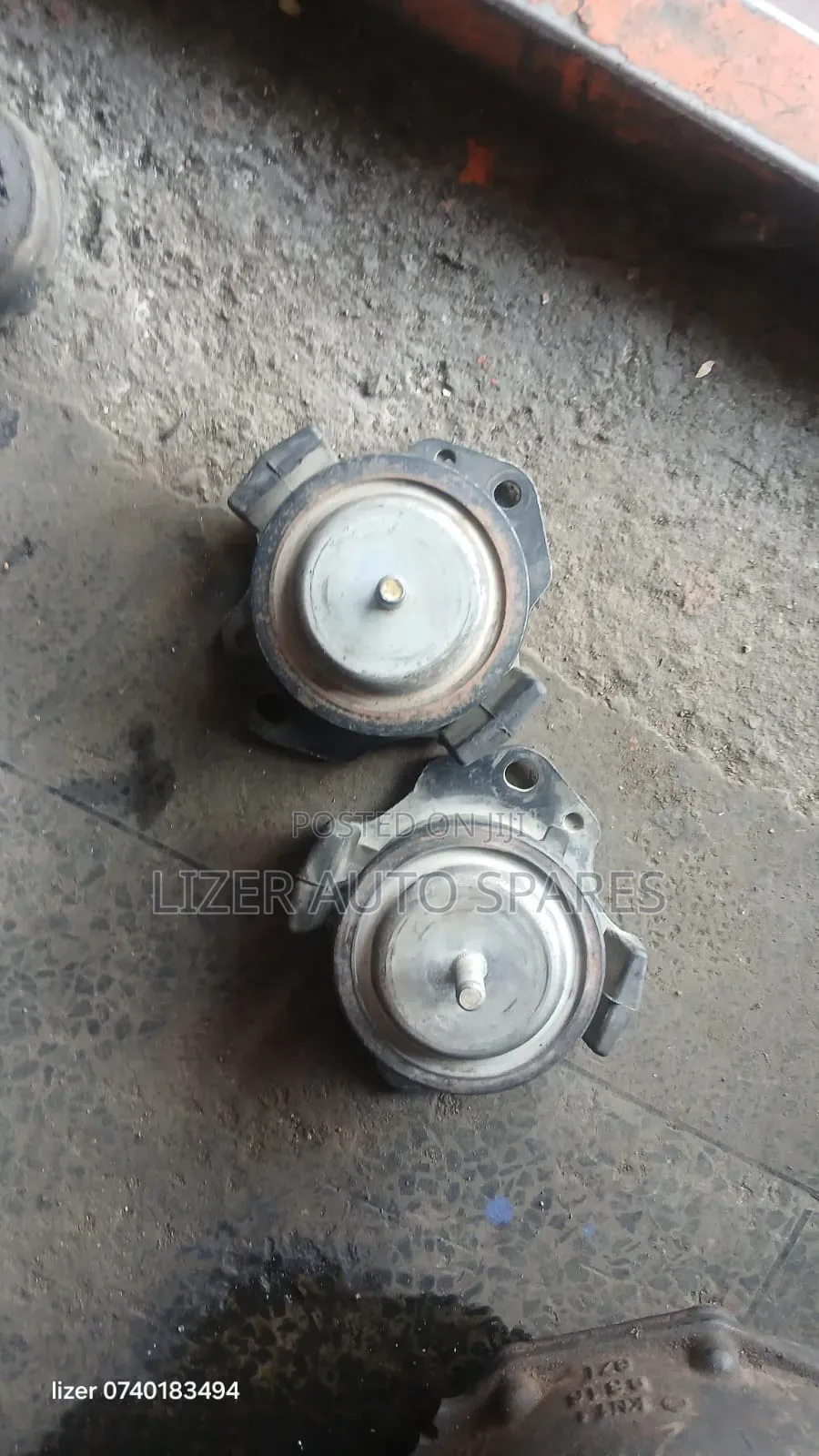 Engine Mount Pajero