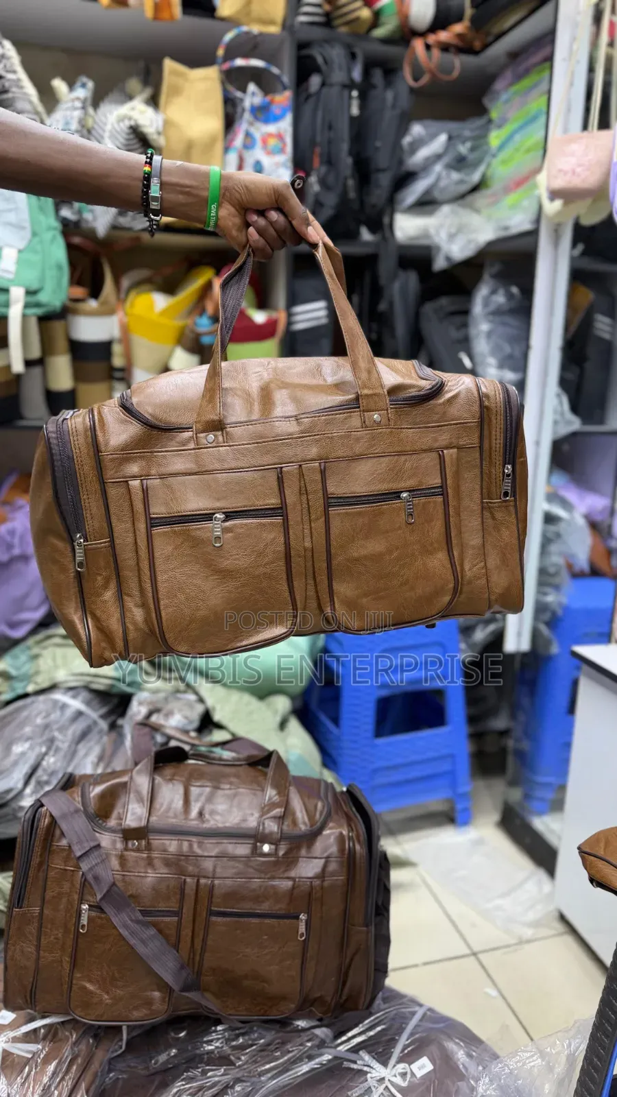 Leather Medium Travel Bags With Multiple Pockets