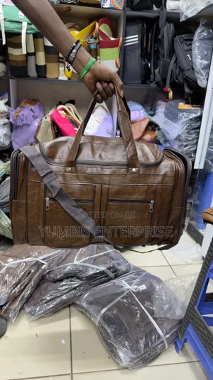Dark Brown Leather Travelling Bags With Multi Pockets