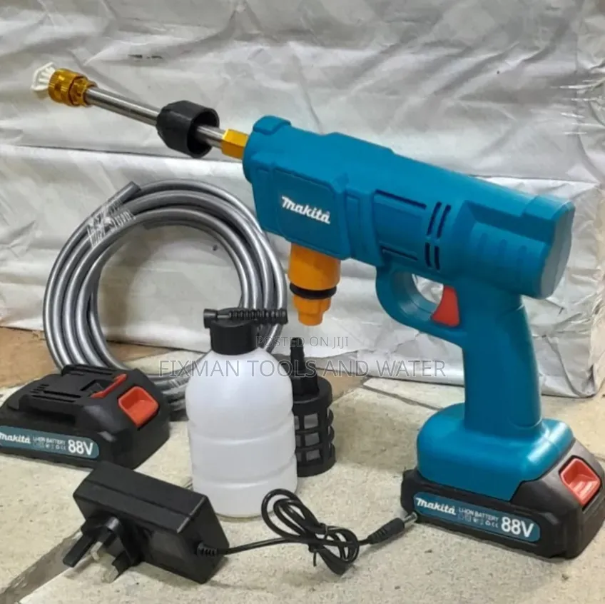 Rechargeable Makita Cordless Pressure Washers 88volts 2 Battery