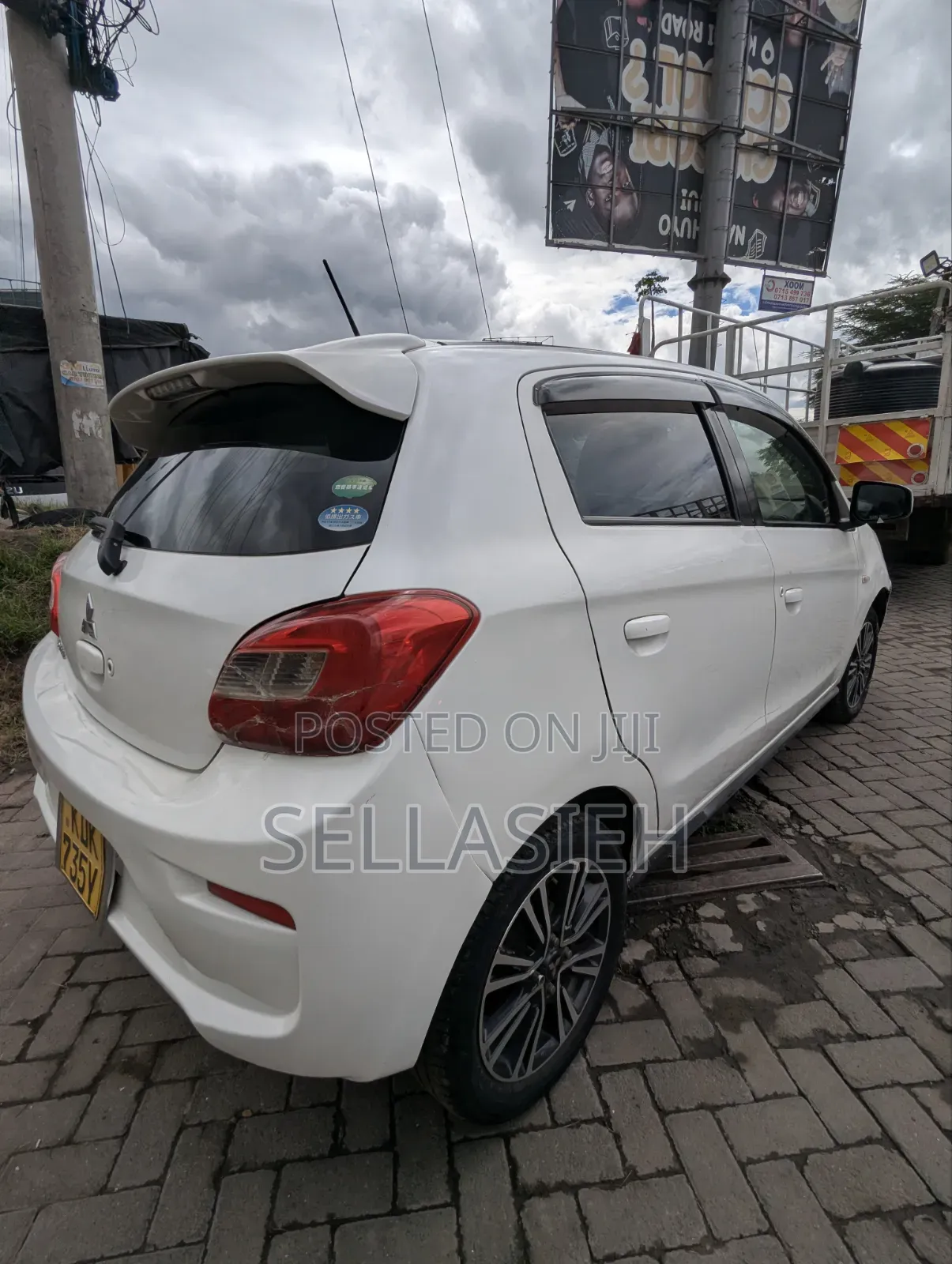 Mitsubishi Mirage GT 2017 White