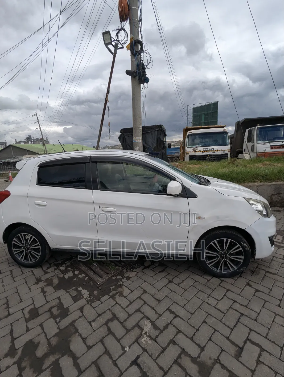 Mitsubishi Mirage GT 2017 White