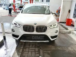 BMW X1 xDrive28i AWD 2019 Pearl