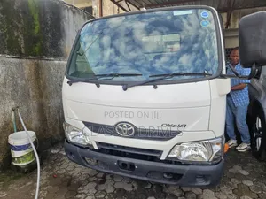 Toyota Dyna9