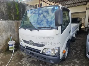 Toyota Dyna9