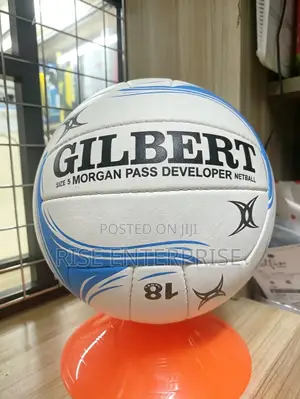 Gilbert Morgan Pass Developer Netball- Size 5