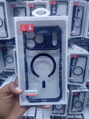iPhone 17 Pro Max Grippy Tecure on the Sides Case
