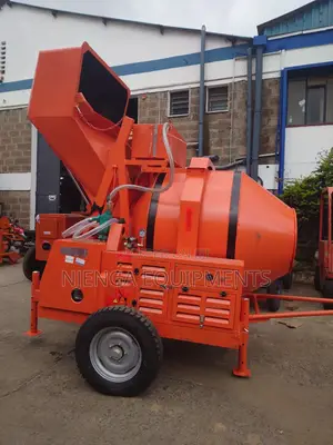 Self-Loading Concrete Mixer